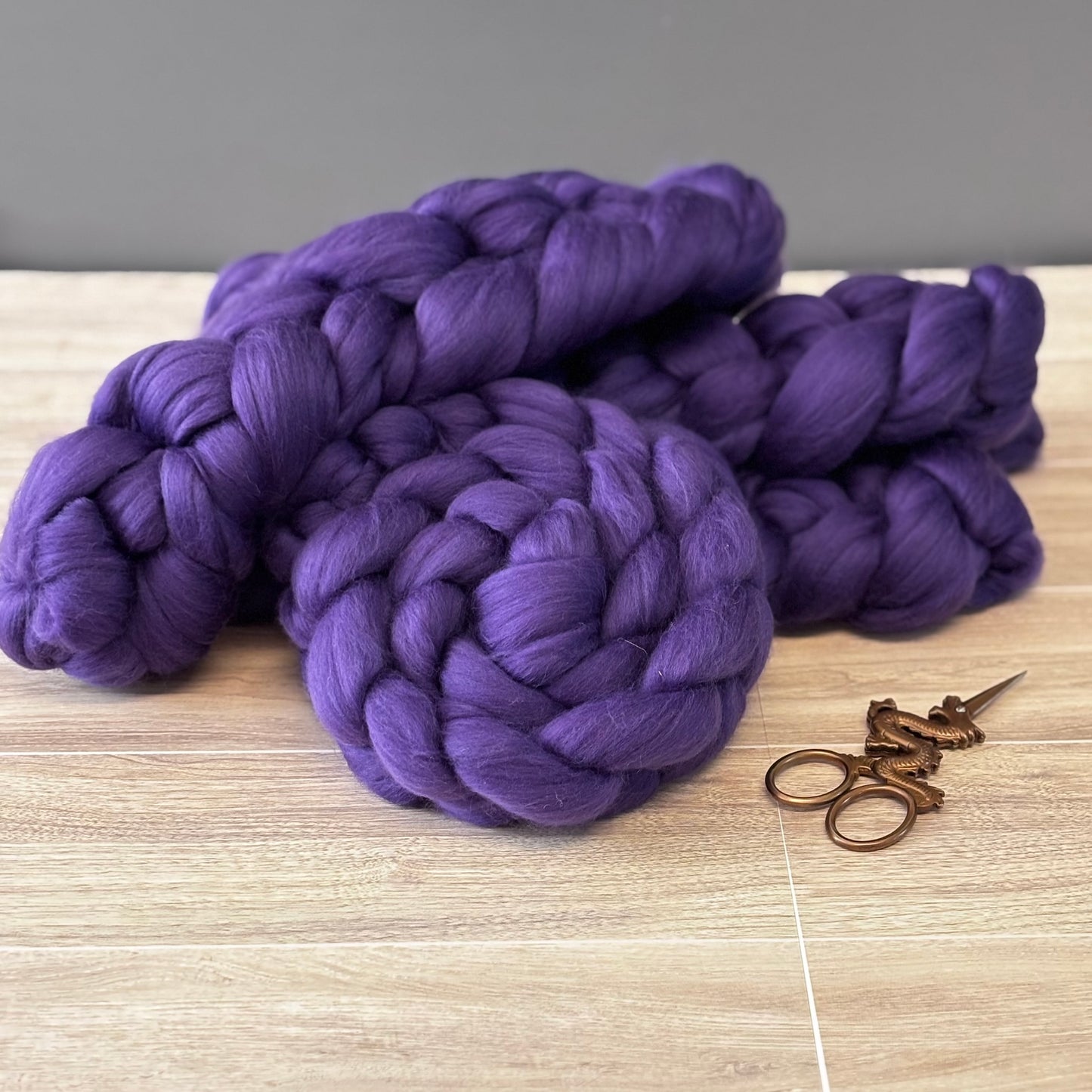 Amethyst Superfine Merino Wool Combed Top - Roving - - Spinning Fiber for Spinning Wheel