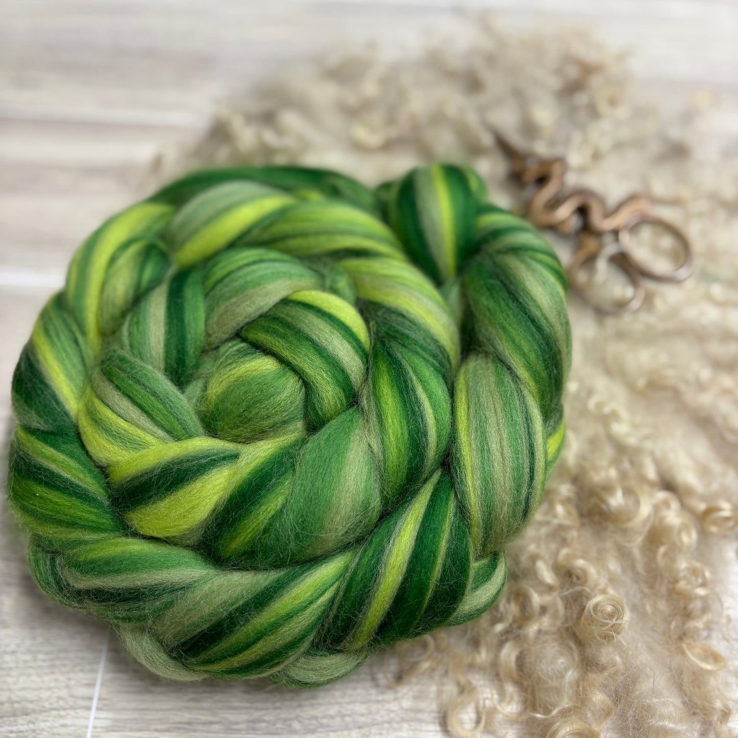 Calm - Green Merino Wool Blend - Spinning Fiber for Spinning Wheel