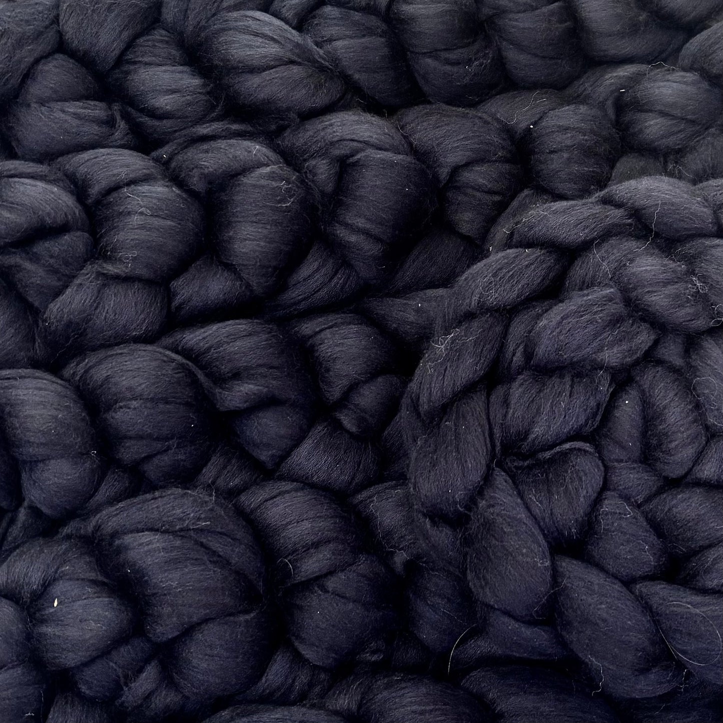 Charcoal Superfine Merino Spinning Wool - Spinning fiber for beginners