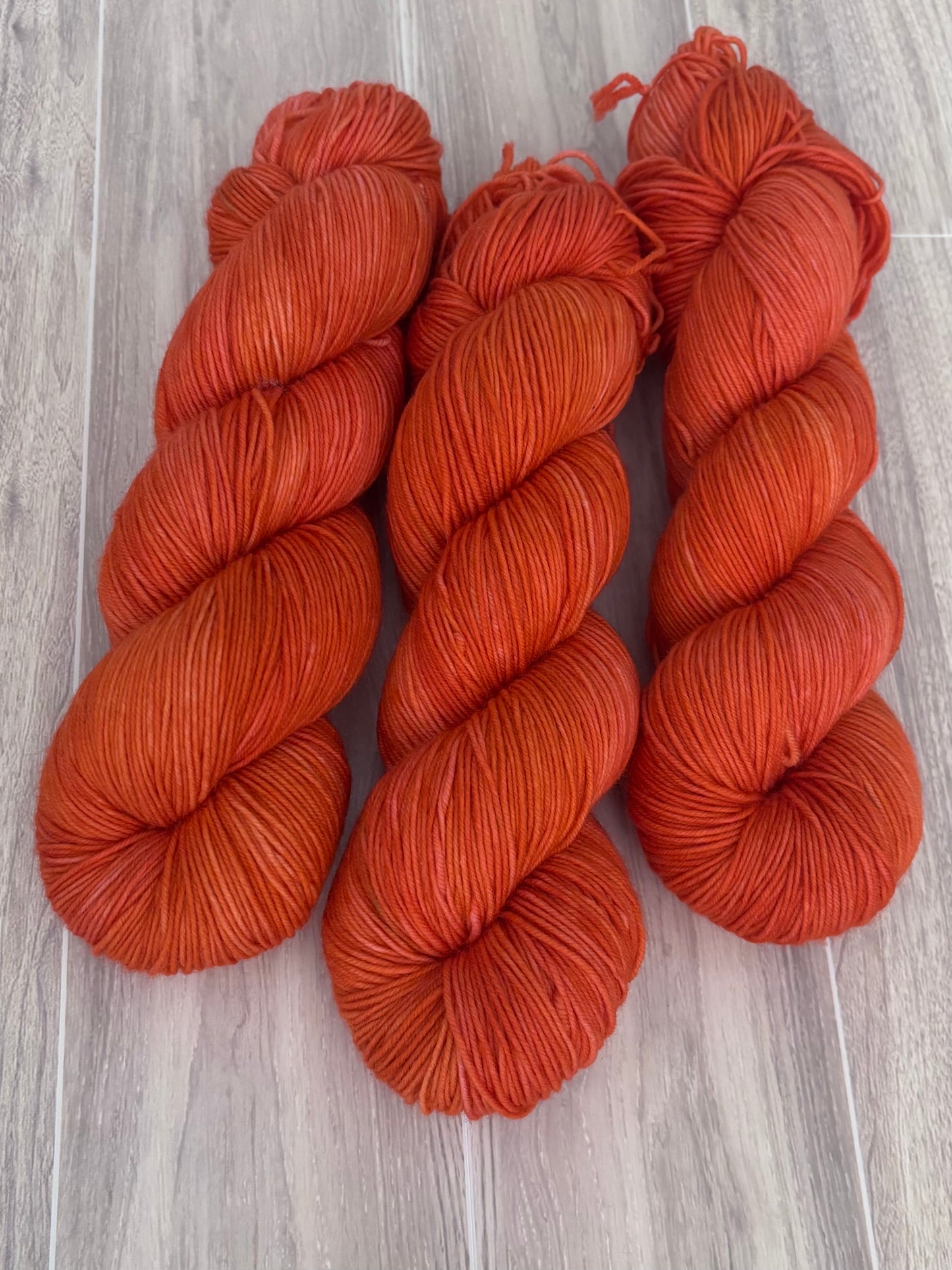 Crimson Kiss Fingering / Sock Yarn