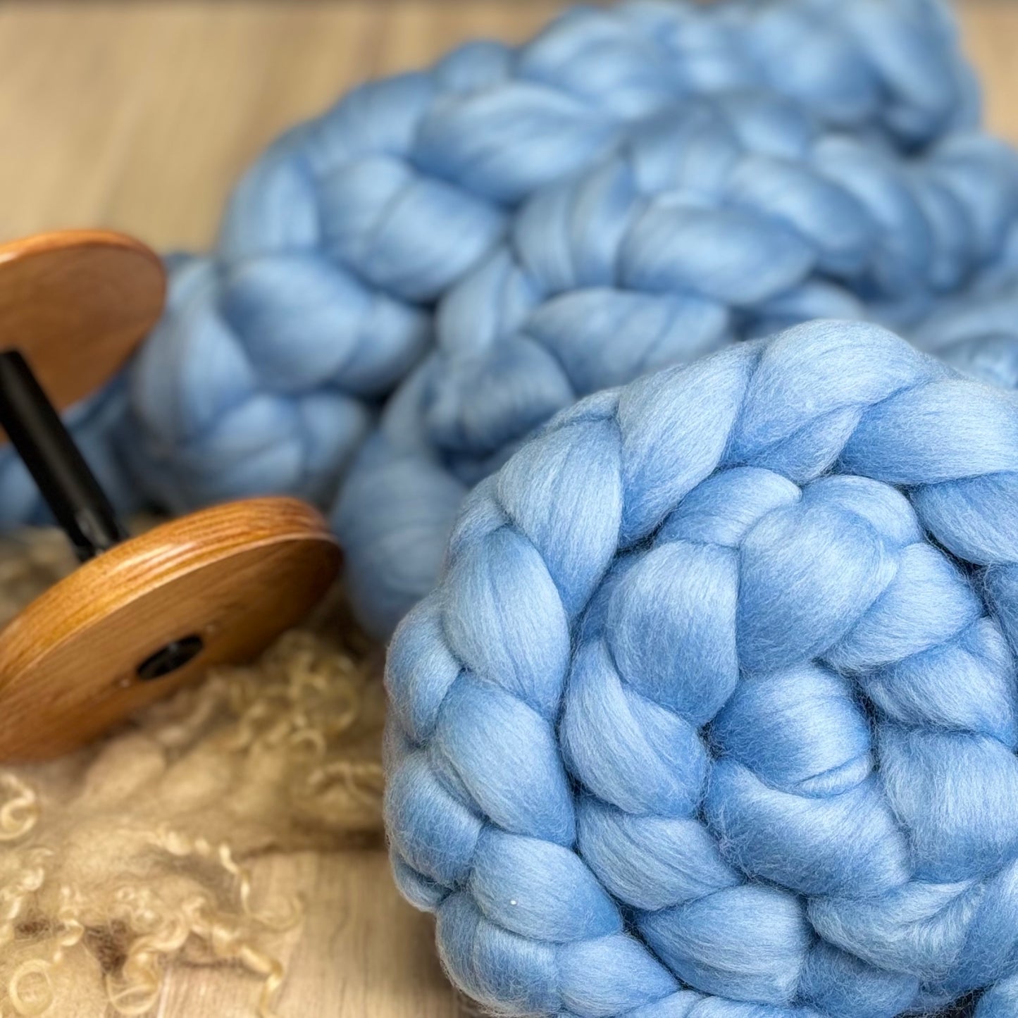 Dream Superfine Merino Wool - Light Blue - spinning fiber for beginners