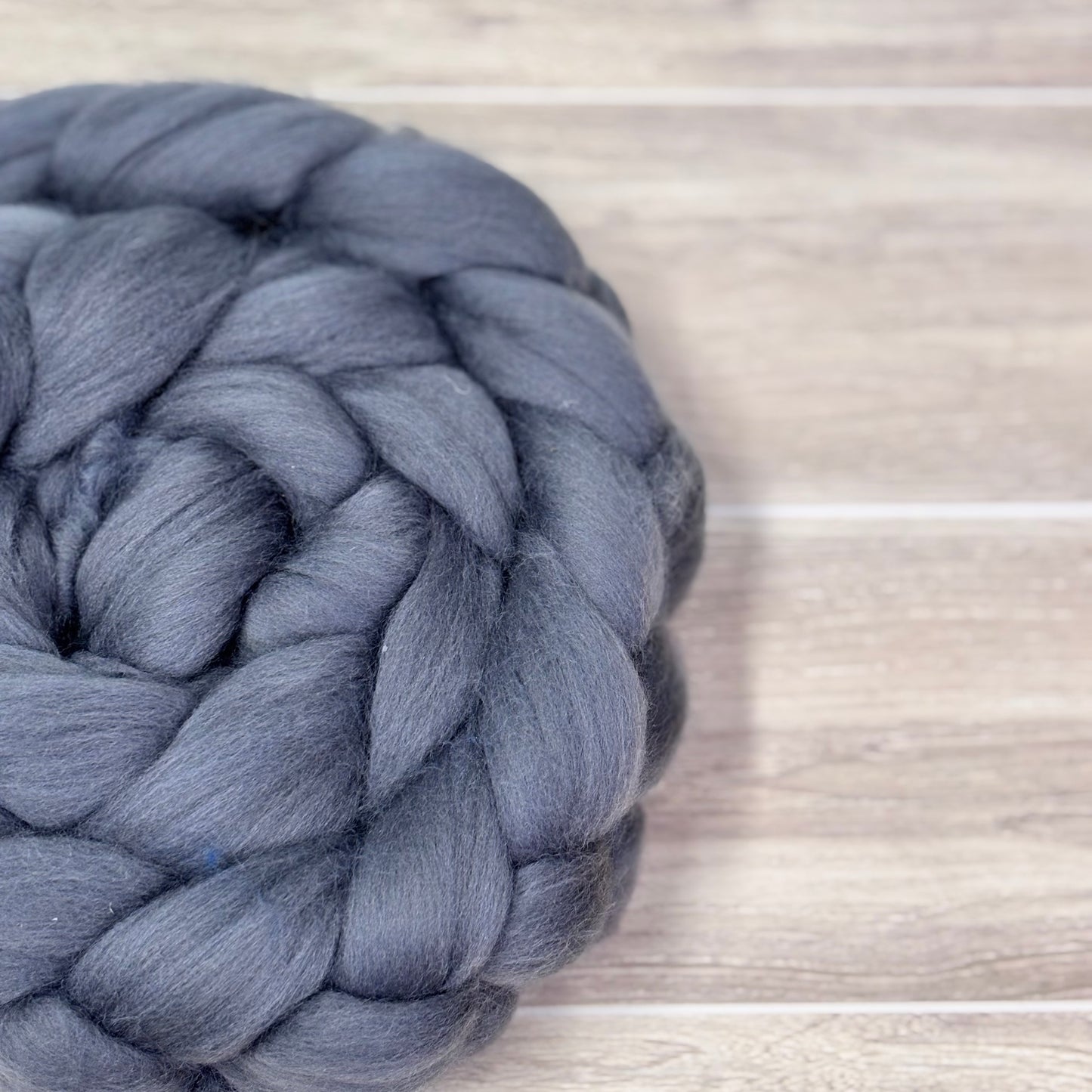 Granite Superfine Merino Wool - Dark Grey - spinning fiber for beginners
