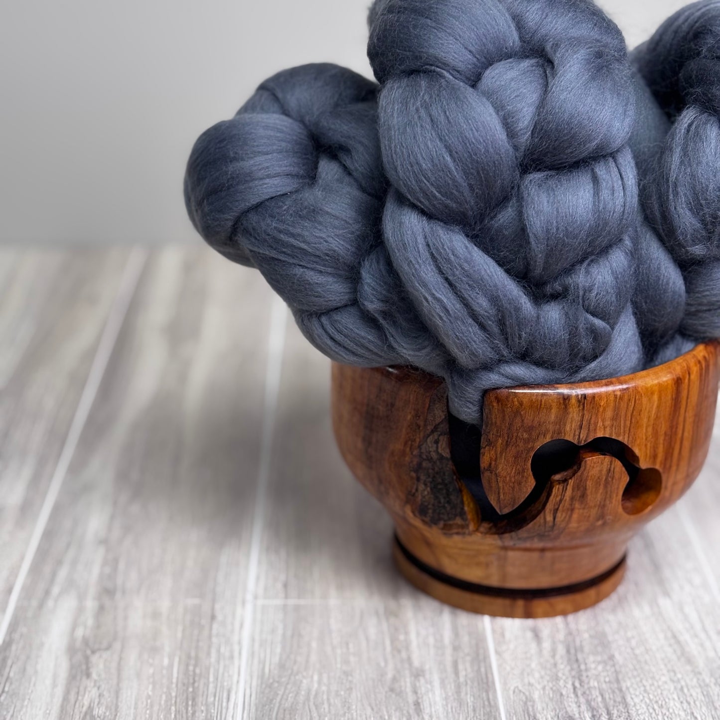 Granite Superfine Merino Wool - Dark Grey - spinning fiber for beginners