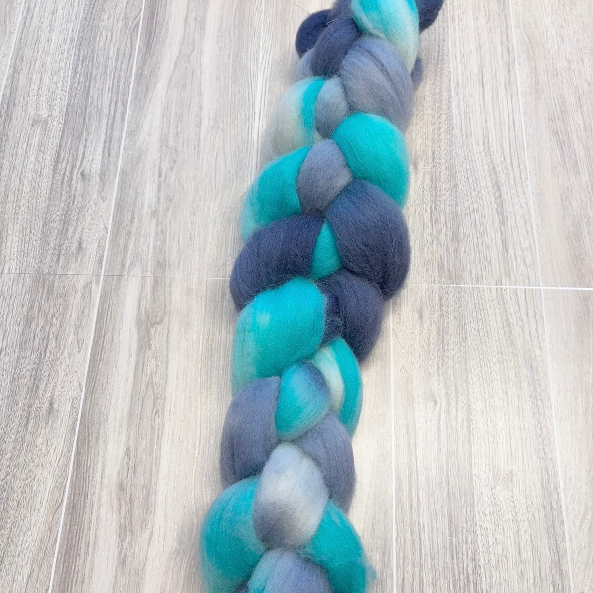 Oberon - Falkland Wool Roving