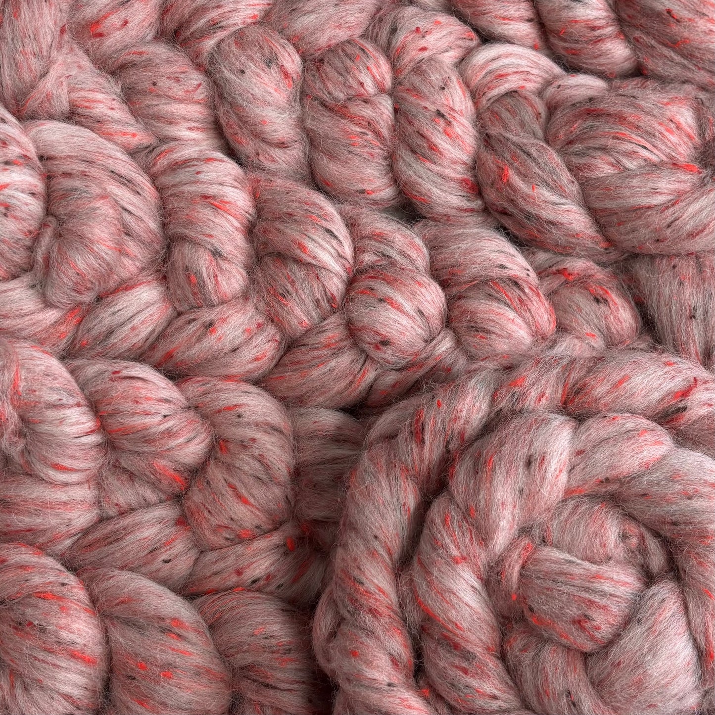 Jam Pot Red Tweed Roving Combed Top Spinning Fiber