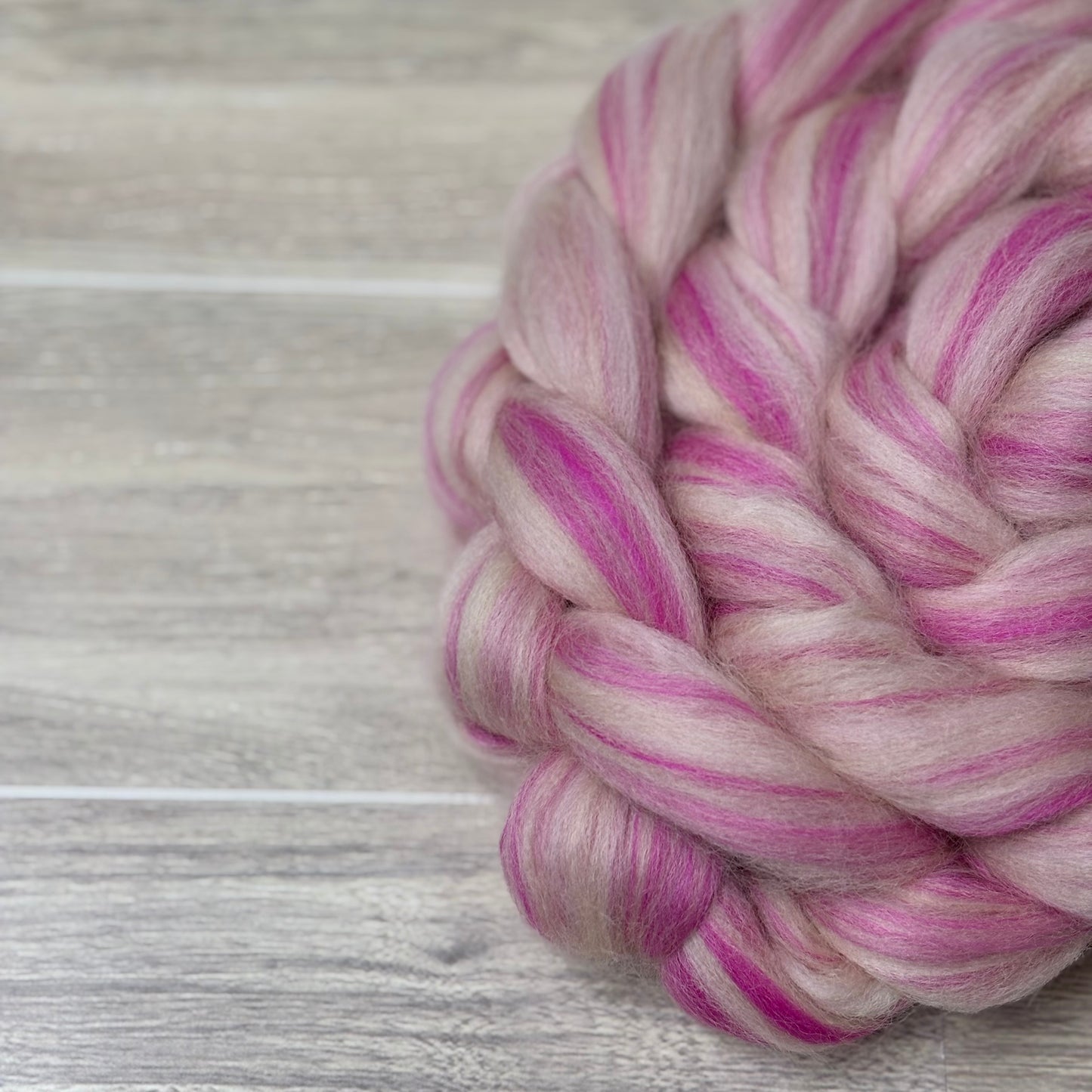 Pressed Pink - Merino Wool, Shetland Wool & Bio-Nylon Blend - Combed Top - Roving -Spinning Wool
