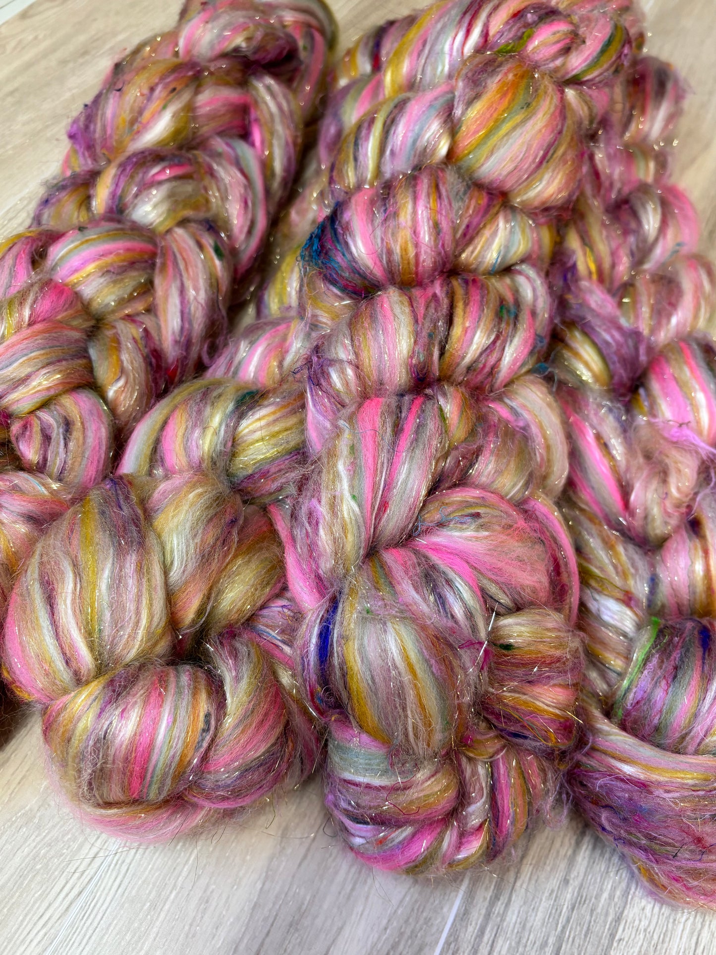 Sprinkley Winkly Merino, Tencel and Sari Silk Roving Fiber