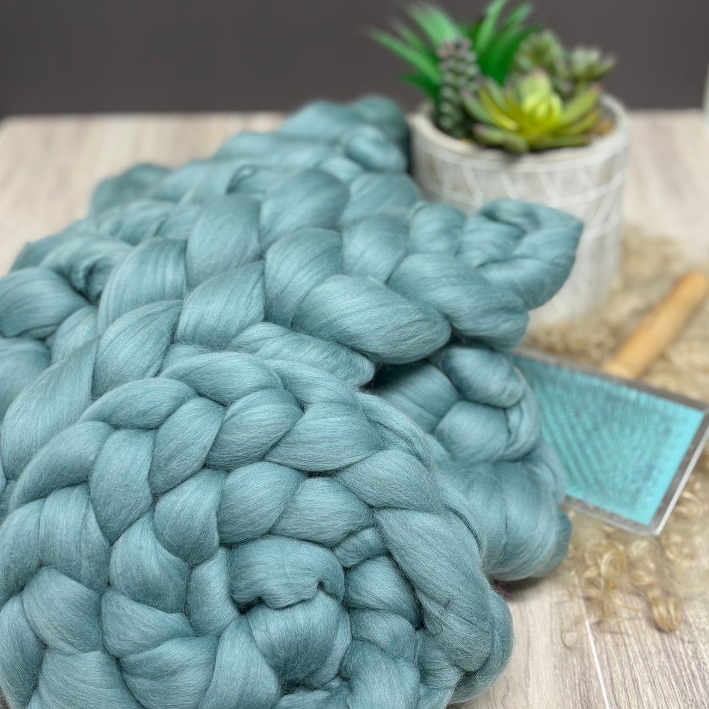 Teal Superfine Merino Spinning Wool - Spinning fiber for beginners