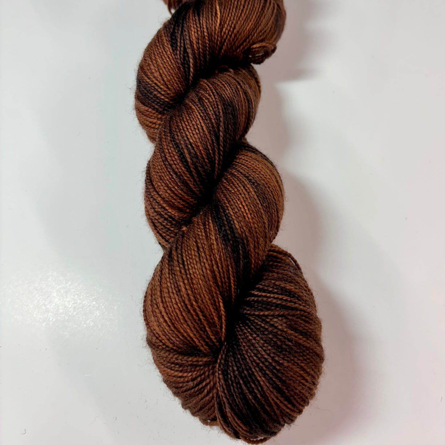 "Cinnamon Bark" - Fingering / Sock Yarn