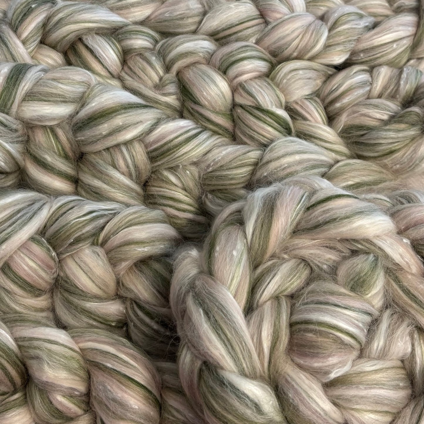 Minky Winky - Merino Wool, Mulberry Silk, Alpaca Wool, & Viscose - Fiber for Spinning