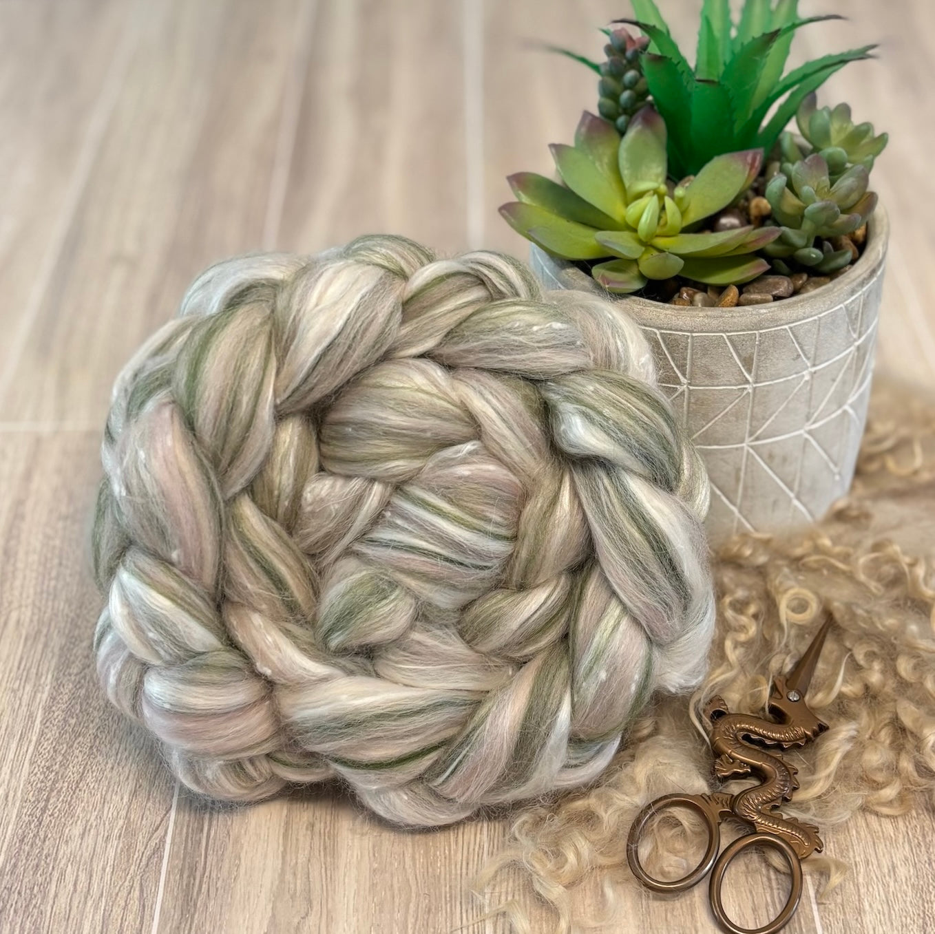 Minky Winky - Merino Wool, Mulberry Silk, Alpaca Wool, & Viscose - Fiber for Spinning