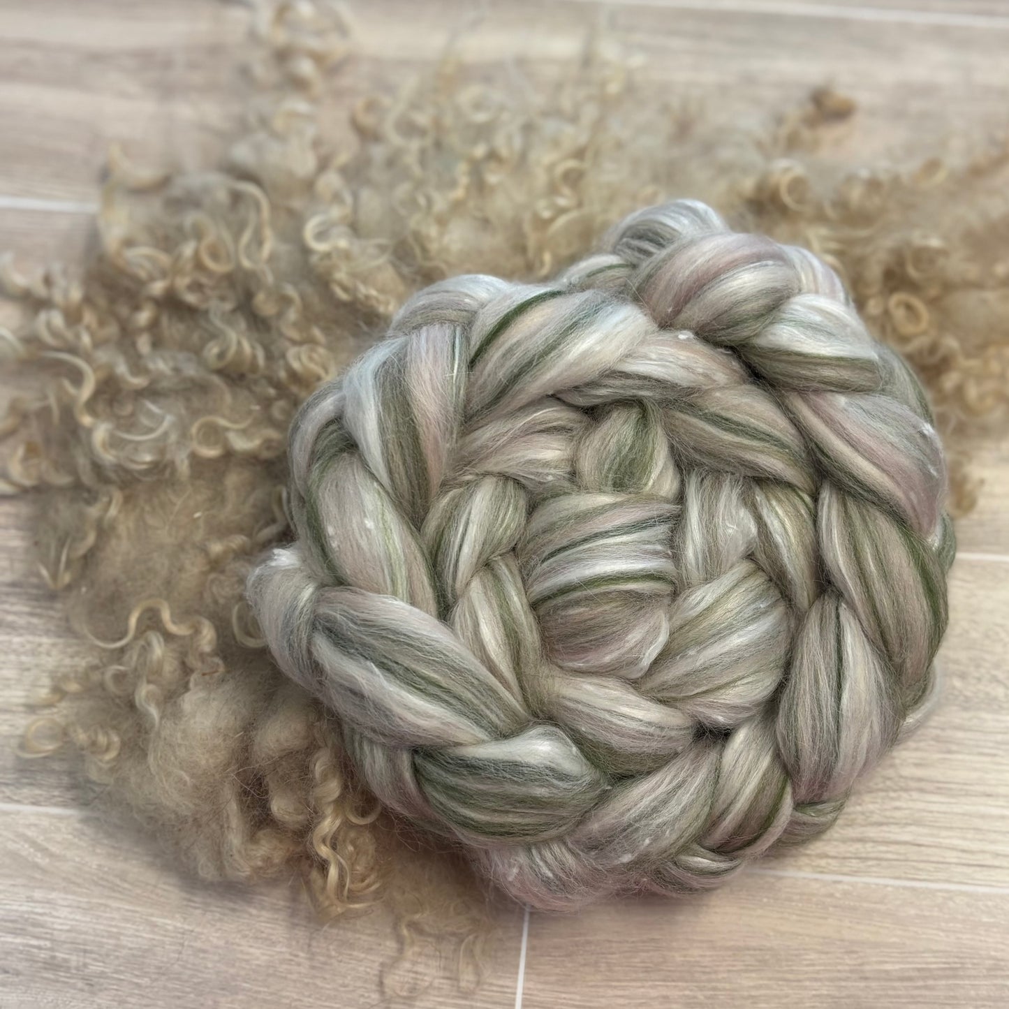 Minky Winky - Merino Wool, Mulberry Silk, Alpaca Wool, & Viscose - Fiber for Spinning
