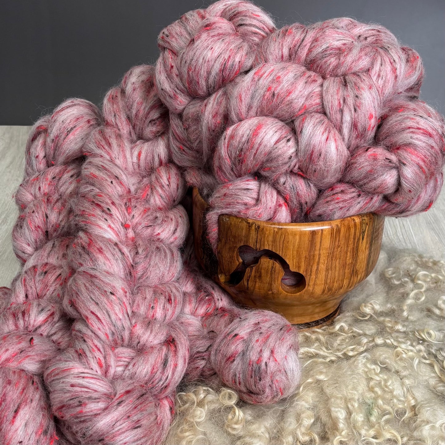 Jam Pot Red Tweed Roving Combed Top Spinning Fiber