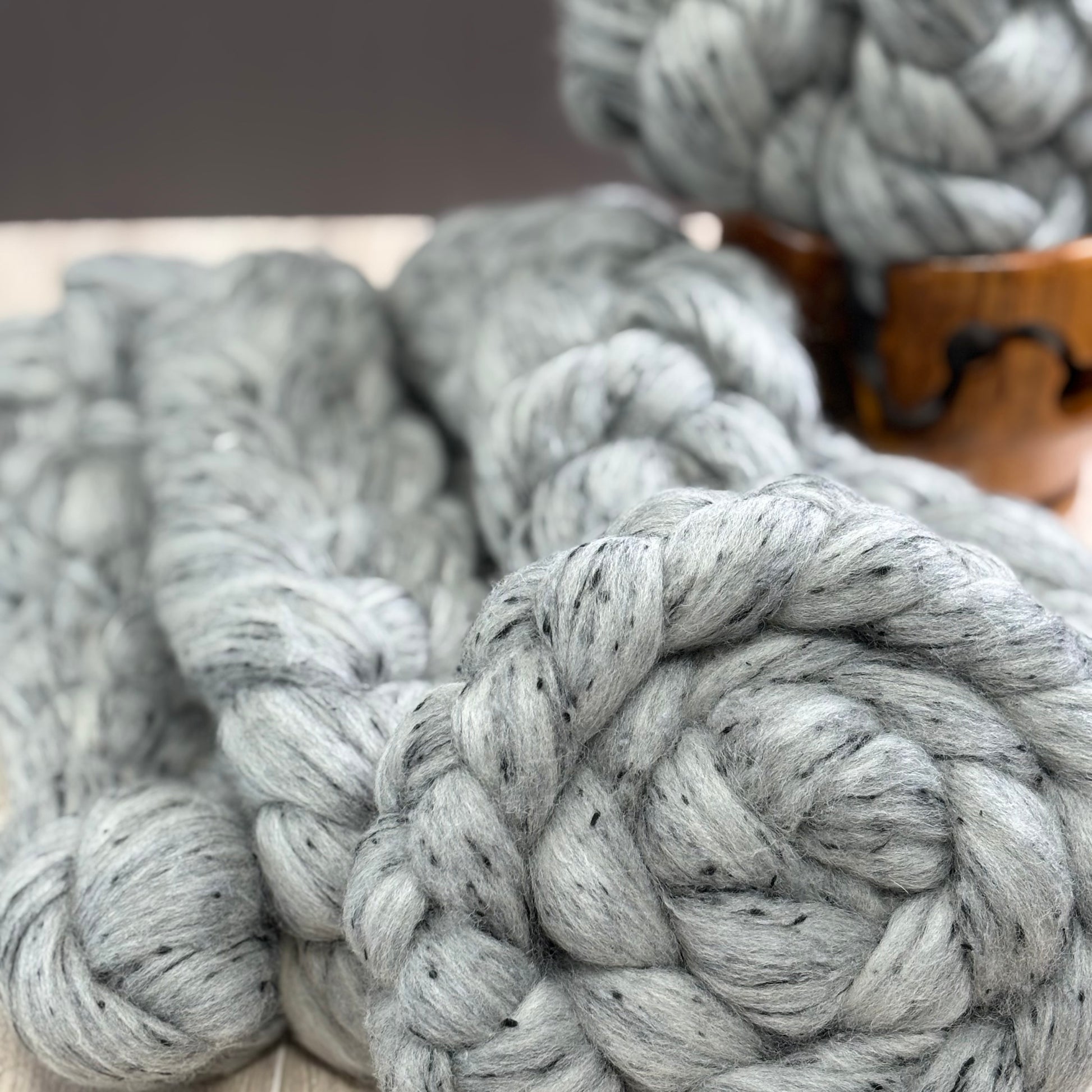 combed top for spinning Railway Grey Tweed Roving Combed Top for Spinning