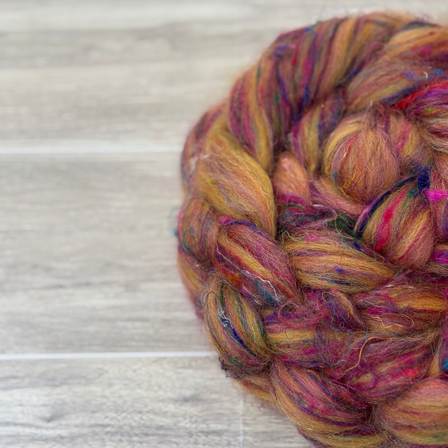 Retro - Recycled Wool & Sari Silk fiber for spinning