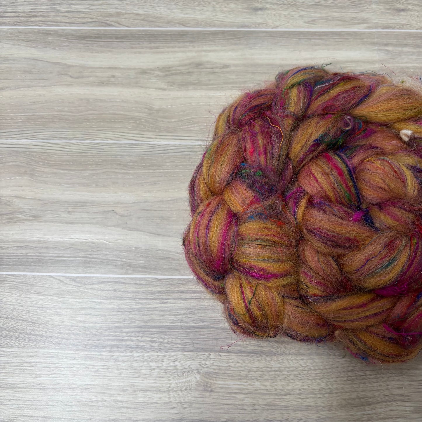 Retro - Recycled Wool & Sari Silk fiber for spinning