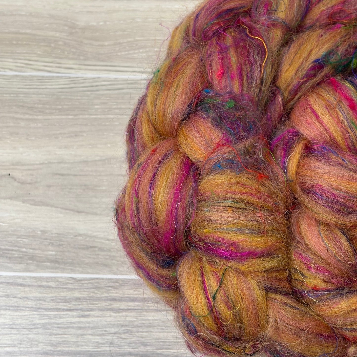 Retro - Recycled Wool & Sari Silk fiber for spinning