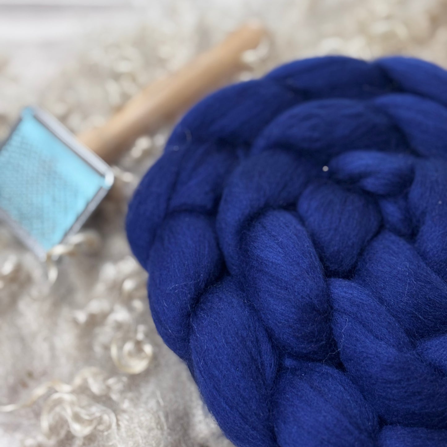 Royal Superfine Merino Spinning Wool - Spinning fiber for beginners