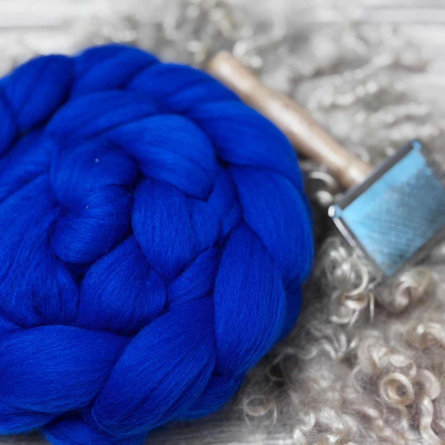 Royal Superfine Merino Spinning Wool - Spinning fiber for beginners