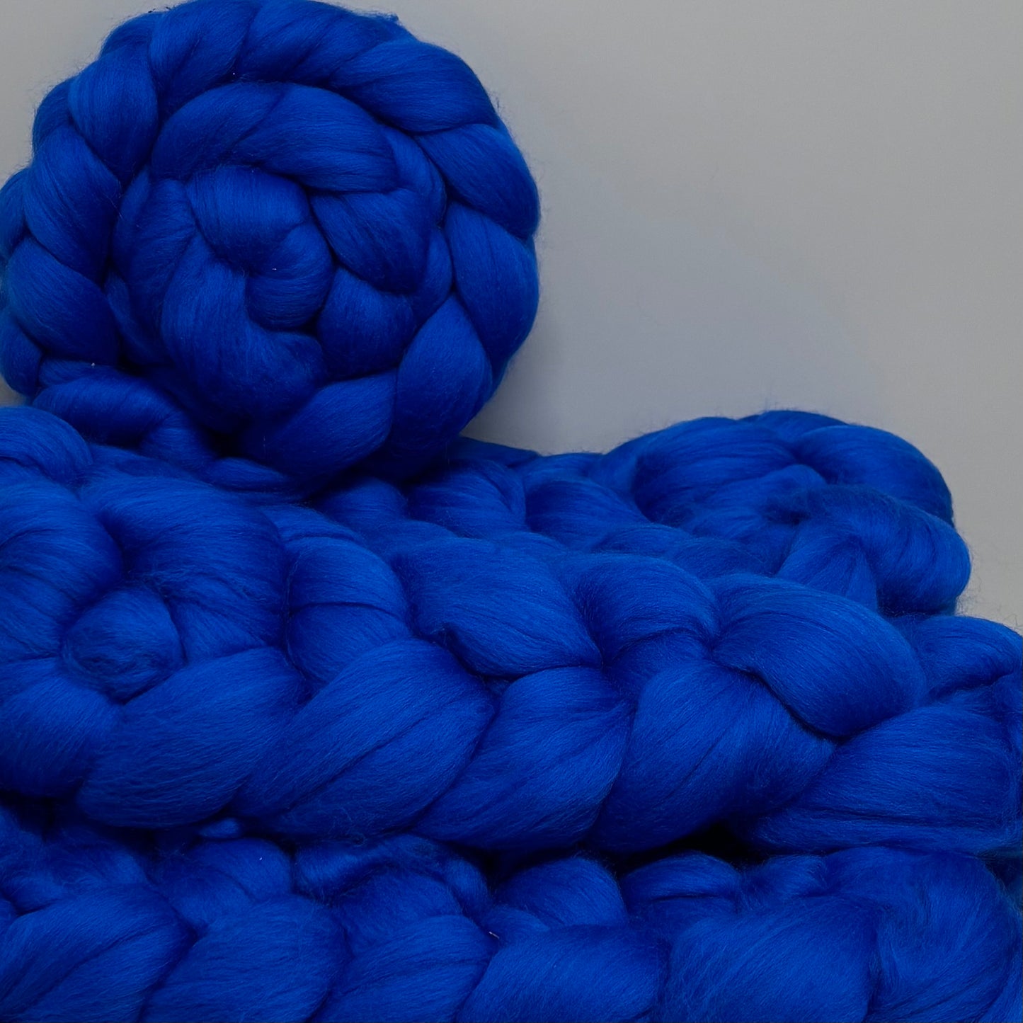 Royal Superfine Merino Spinning Wool - Spinning fiber for beginners