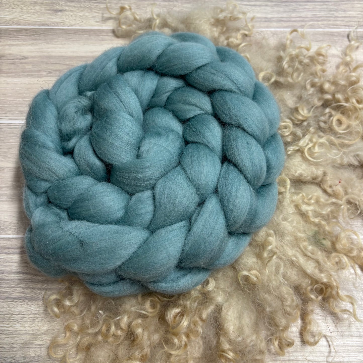 Teal Superfine Merino Spinning Wool - Spinning fiber for beginners