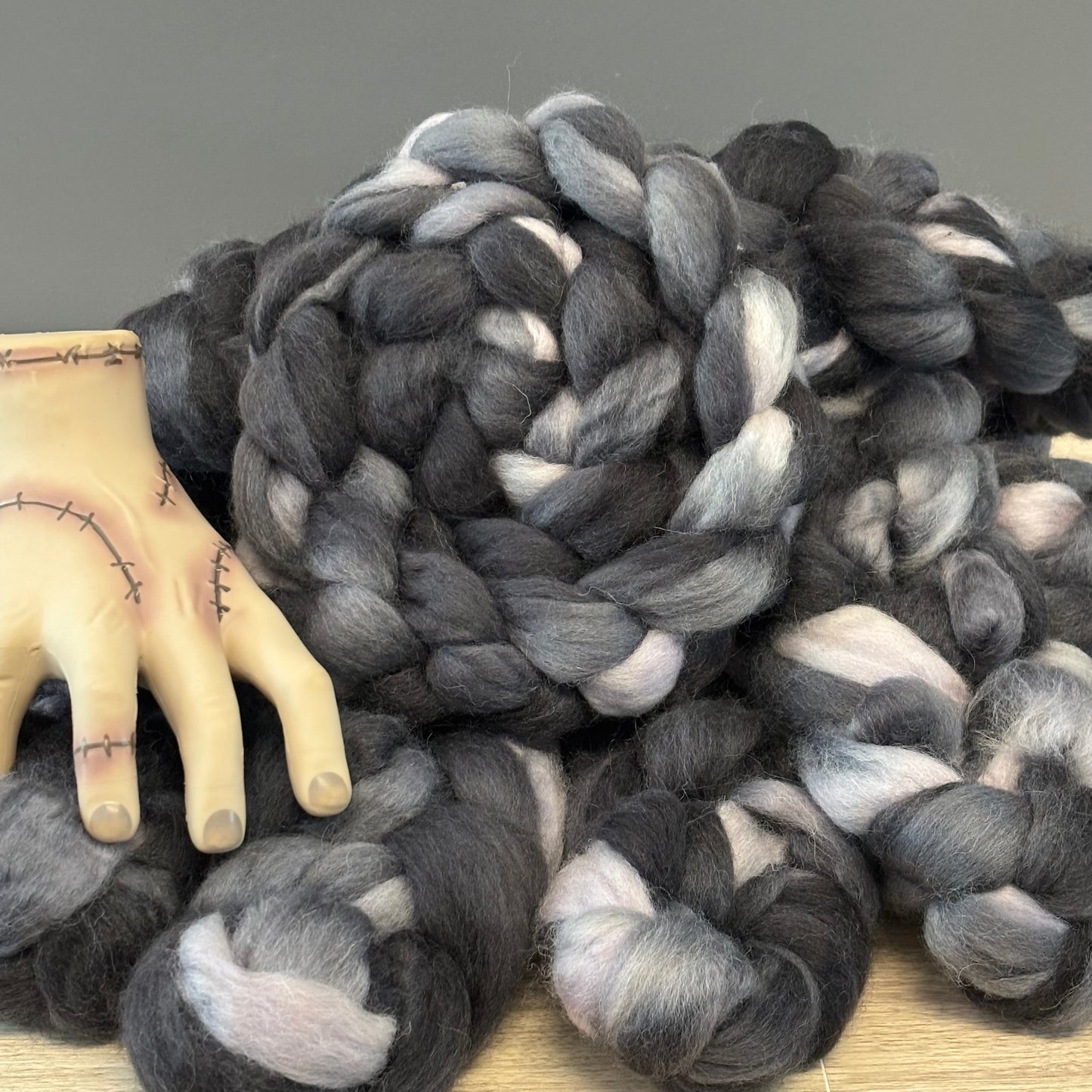 Titan Wool Top - Black & Cream - Combed Top- Wool Roving for Spinning wool or felting _Hand Dyed