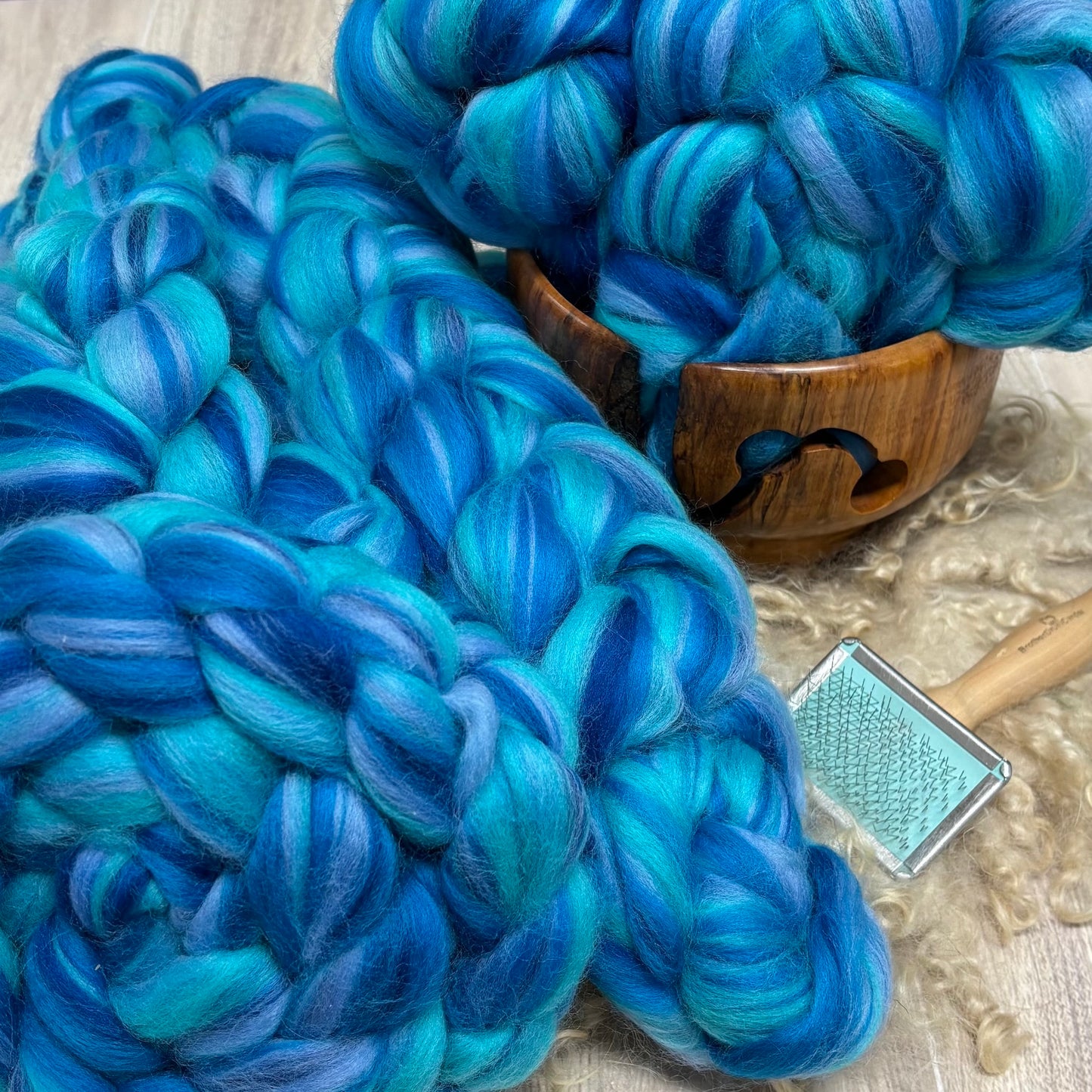 Tranquil - Blue Merino Wool - spinning fiber for beginners