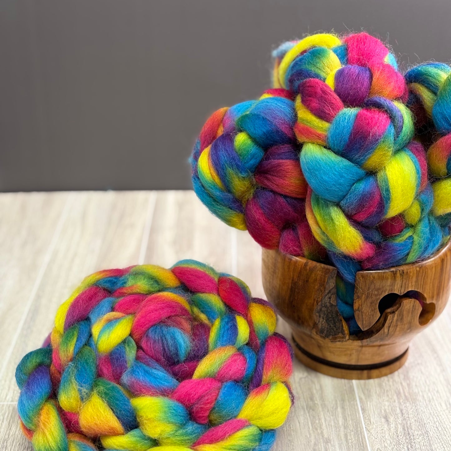 Venus Wool Top - Rainbow - Combed Top - Wool Roving for Spinning wool or felting
