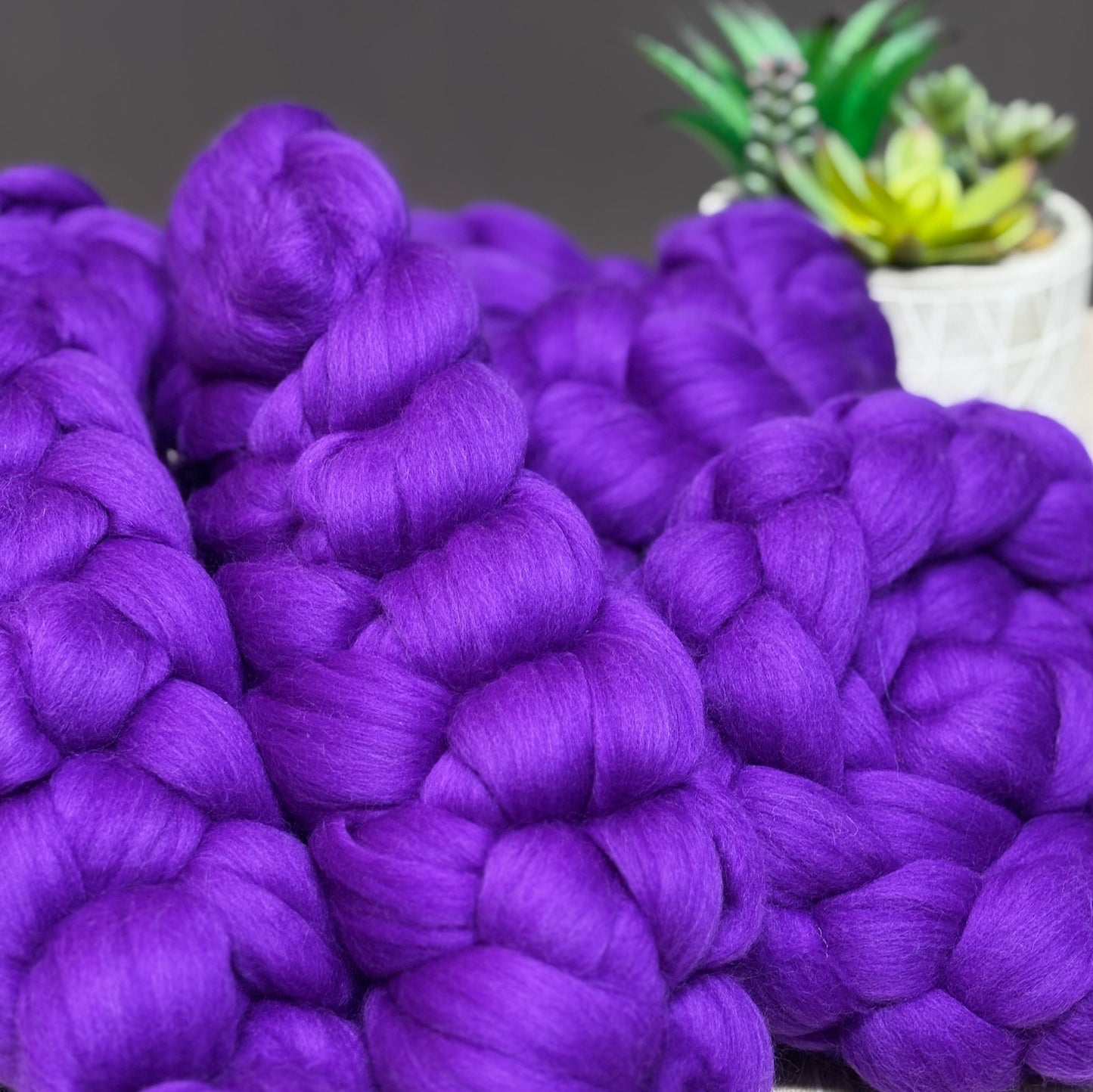 Violet Superfine Merino Spinning Wool - Spinning fiber for beginners