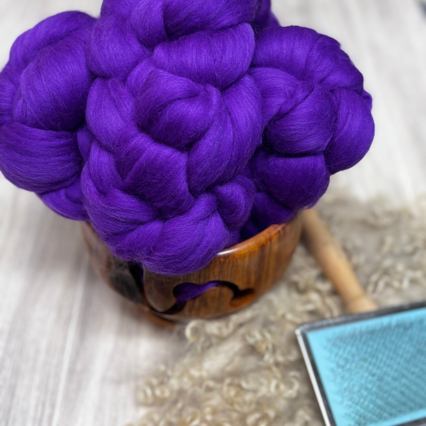 Violet Superfine Merino Spinning Wool - Spinning fiber for beginners