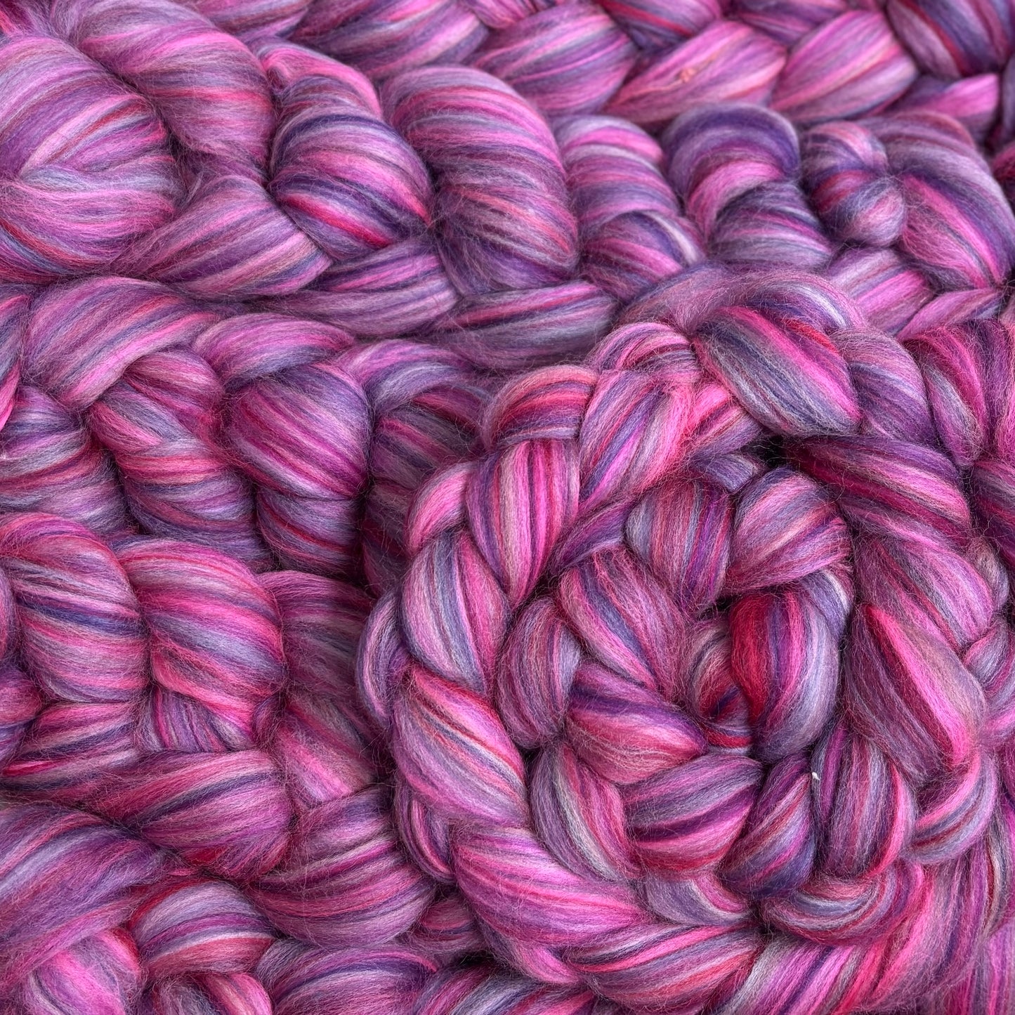 Whisper - Merino Wool Blend - spinning fiber for beginners